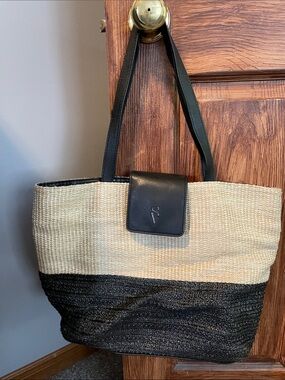 Vera Wang straw purse